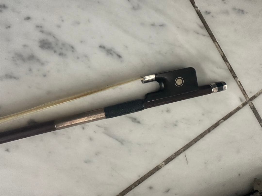 HERBRT WANKA ✳︎ チェロ　弓