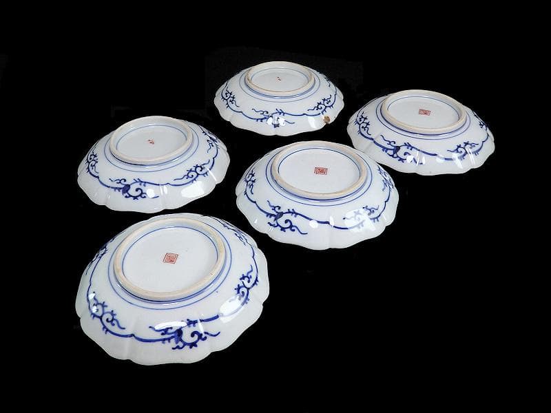 大聖寺伊万里　窓絵　柘榴　松　梅　菊花四方襷紋の図　４寸皿　５枚　AS-fbjf