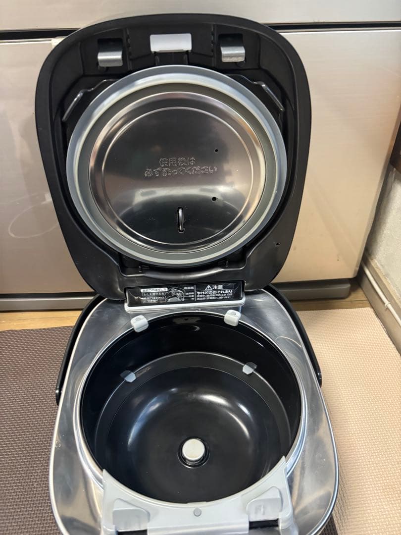 TOSHIBA RC-10VXR 東芝真空圧力IHジャー炊飯器-22年製