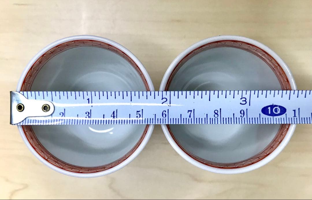 山本芳岳作　九谷焼　赤江繊描桃文杯　馬上杯　金彩　祥瑞　京焼　京紋