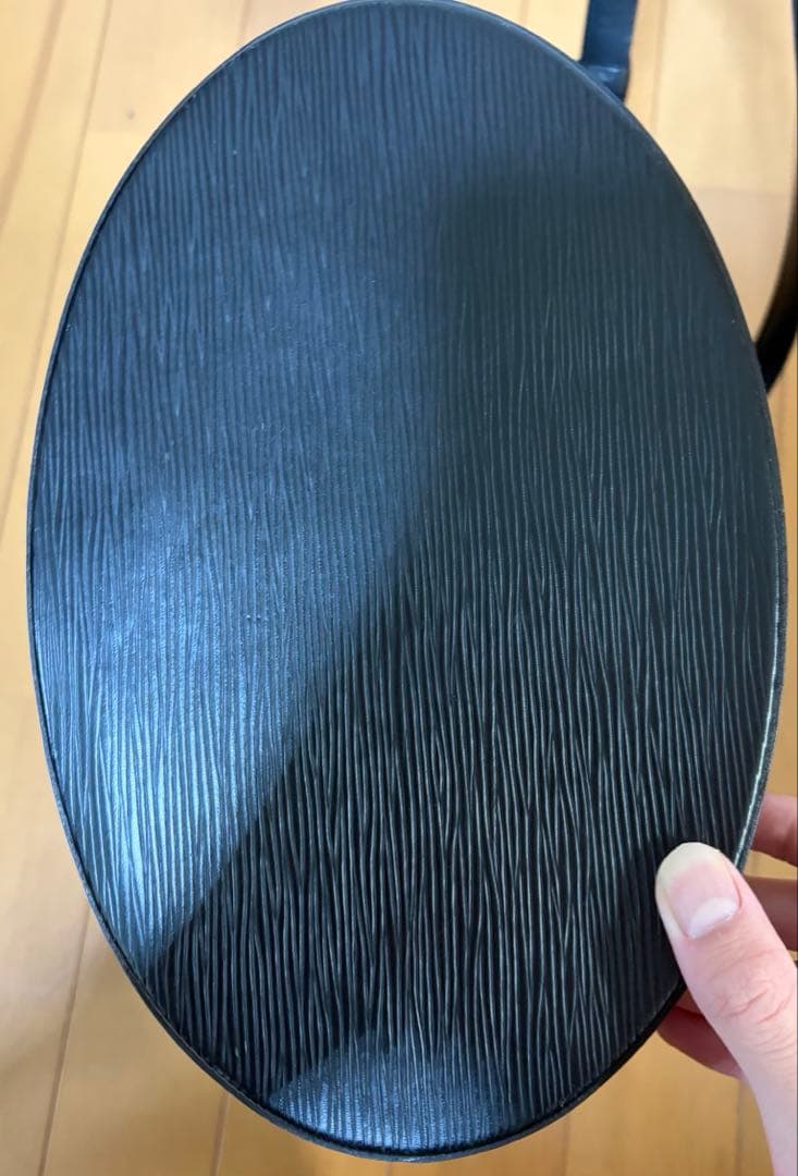 Louis Vuitton クリュニー エピ M52252 ショルダーバッグ