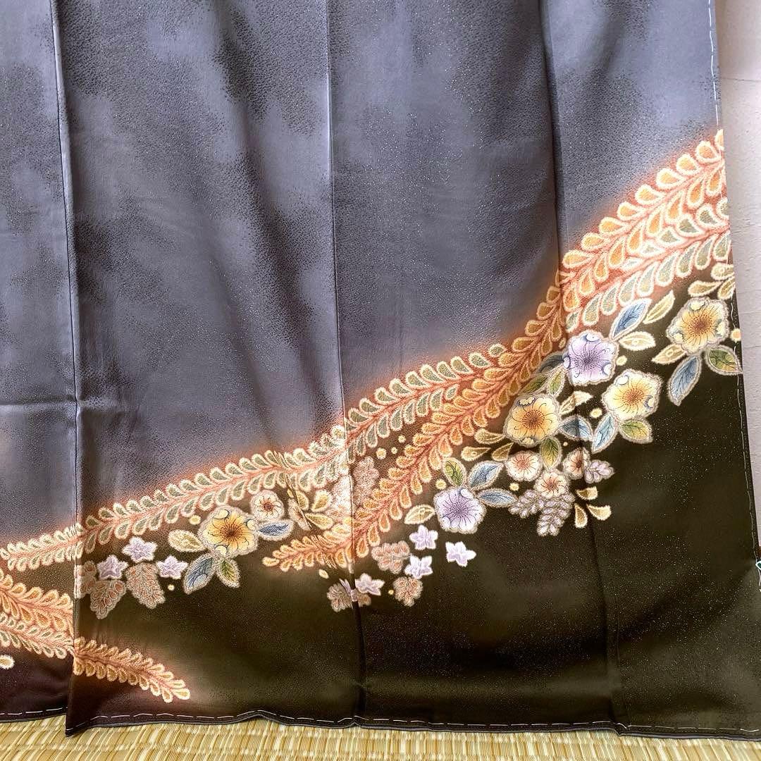 着物-辻が花着物61【未使用・しつけ付き】辻が花の訪問着 正絹 グレー系 高級品