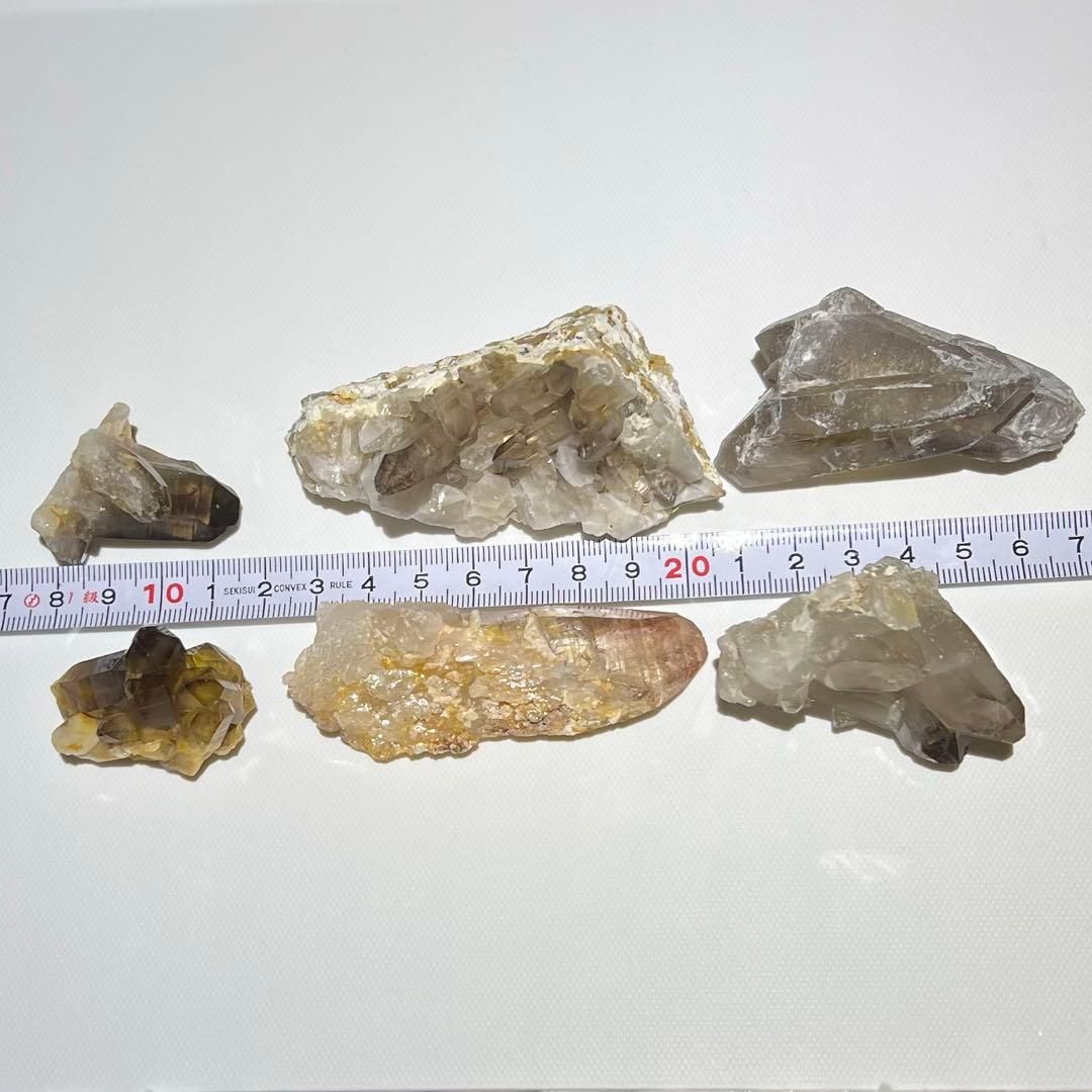 パキスタン産　スモーキークォーツ原石クラスター　天然石黒水晶　6点セット