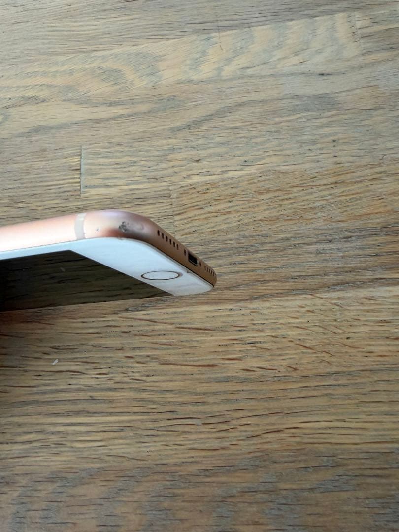 iPhone8 64gb 最大容量100%