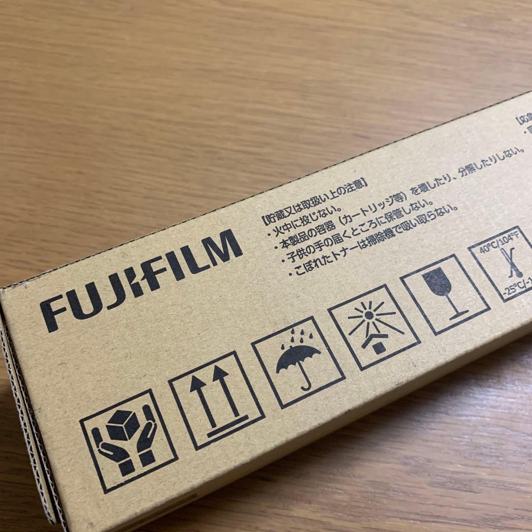 富士フイルム トナーカートリッジ マゼンタ CT203140