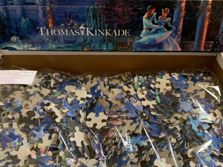 日本未発売!!世界最後の新品未開封在庫!! シンデレラ2000ピースパズル