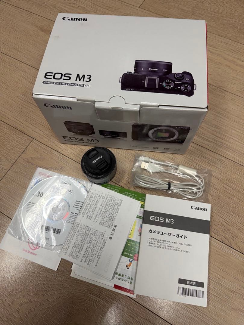 Canon EOS M3 空箱➕単焦点広角レンズ➕取説