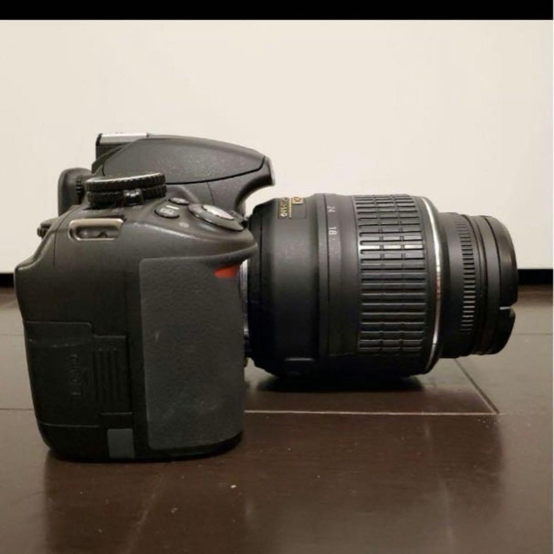 デジタル一眼レフカメラ　NikonD3100