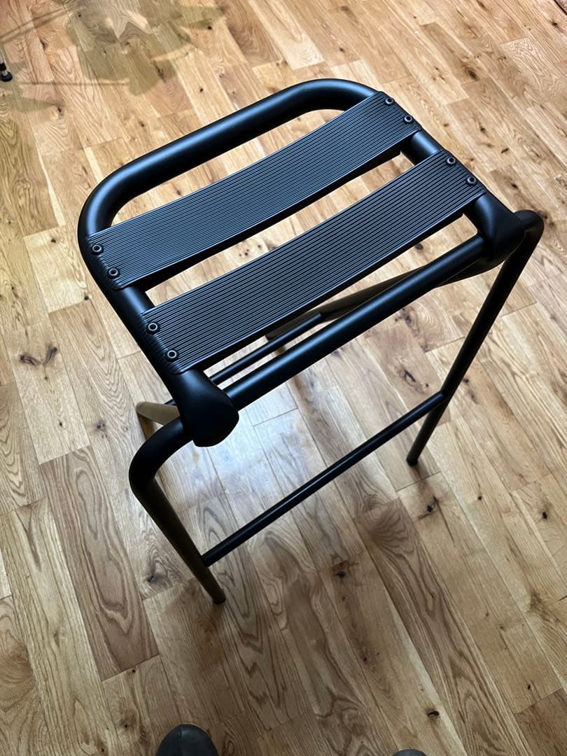 り*！様 デュエンデ　ハイスツール