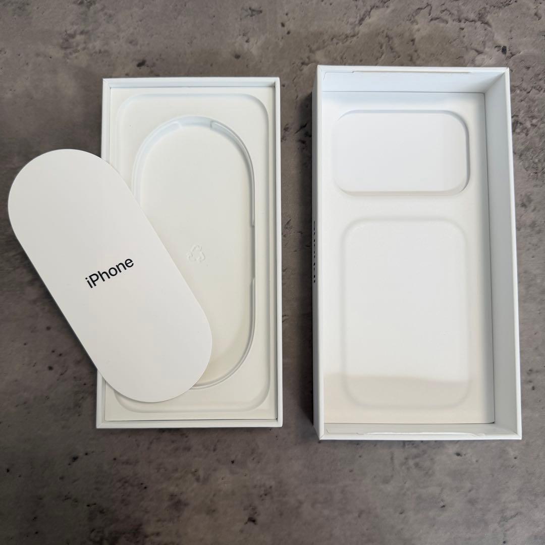 【iPhone13本体】256GB/ミッドナイトiPhone17Pro箱付き