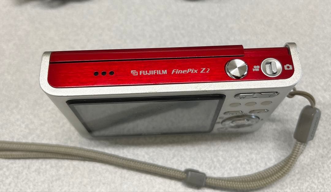 FUJIFILM デジカメ FinePix Z2 デジカメ　コンデジ