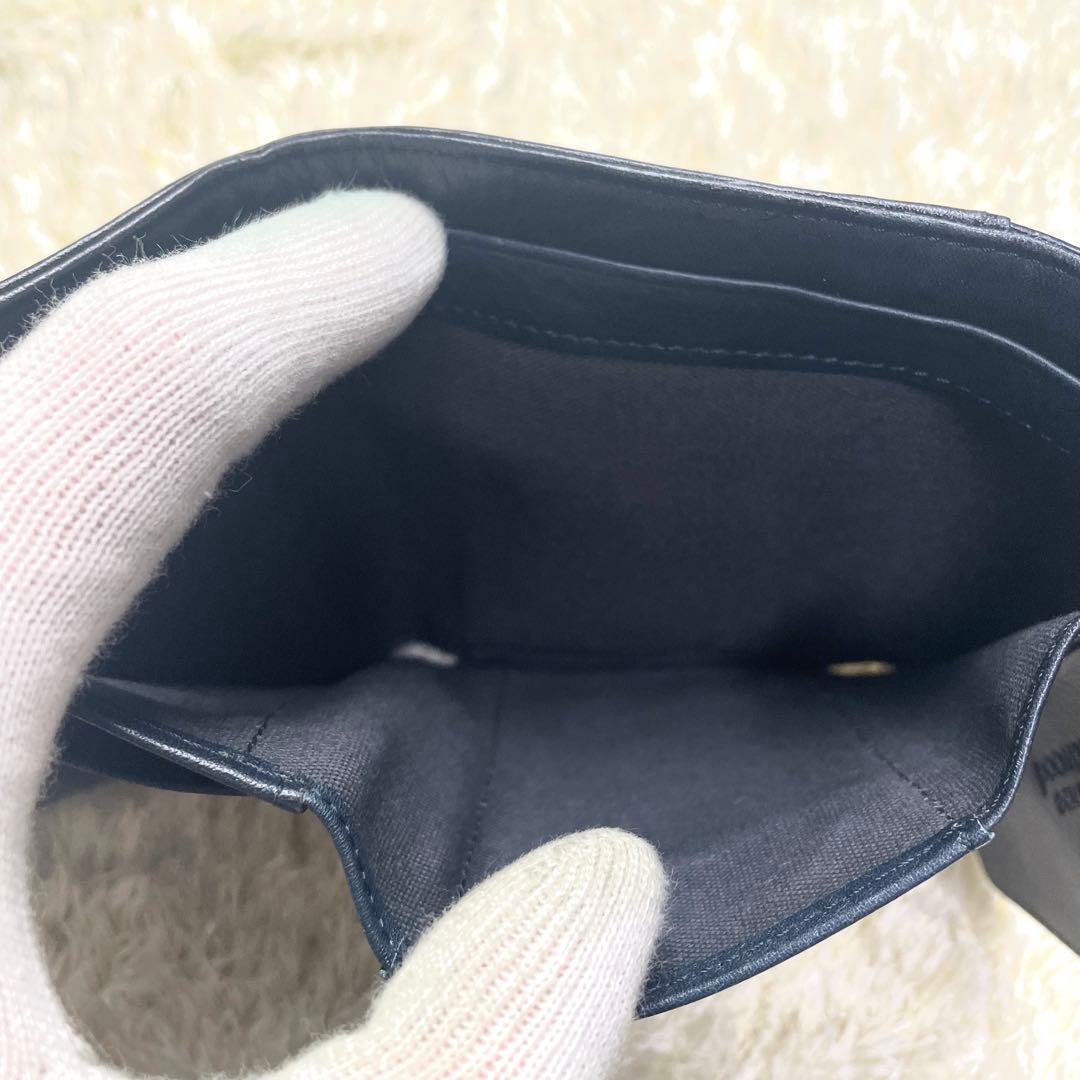 ヴィヴィアンウエストウッド 三つ折り財布 クロコ型押し ネイビー