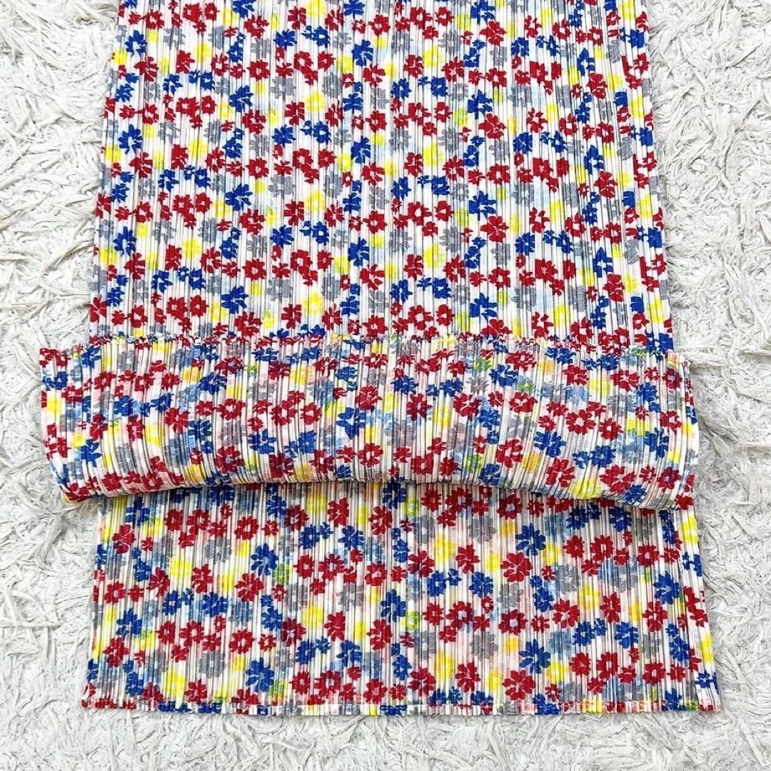 【美品】プリーツプリーズ スカート フラワープリント 小花柄 4 マルチカラー