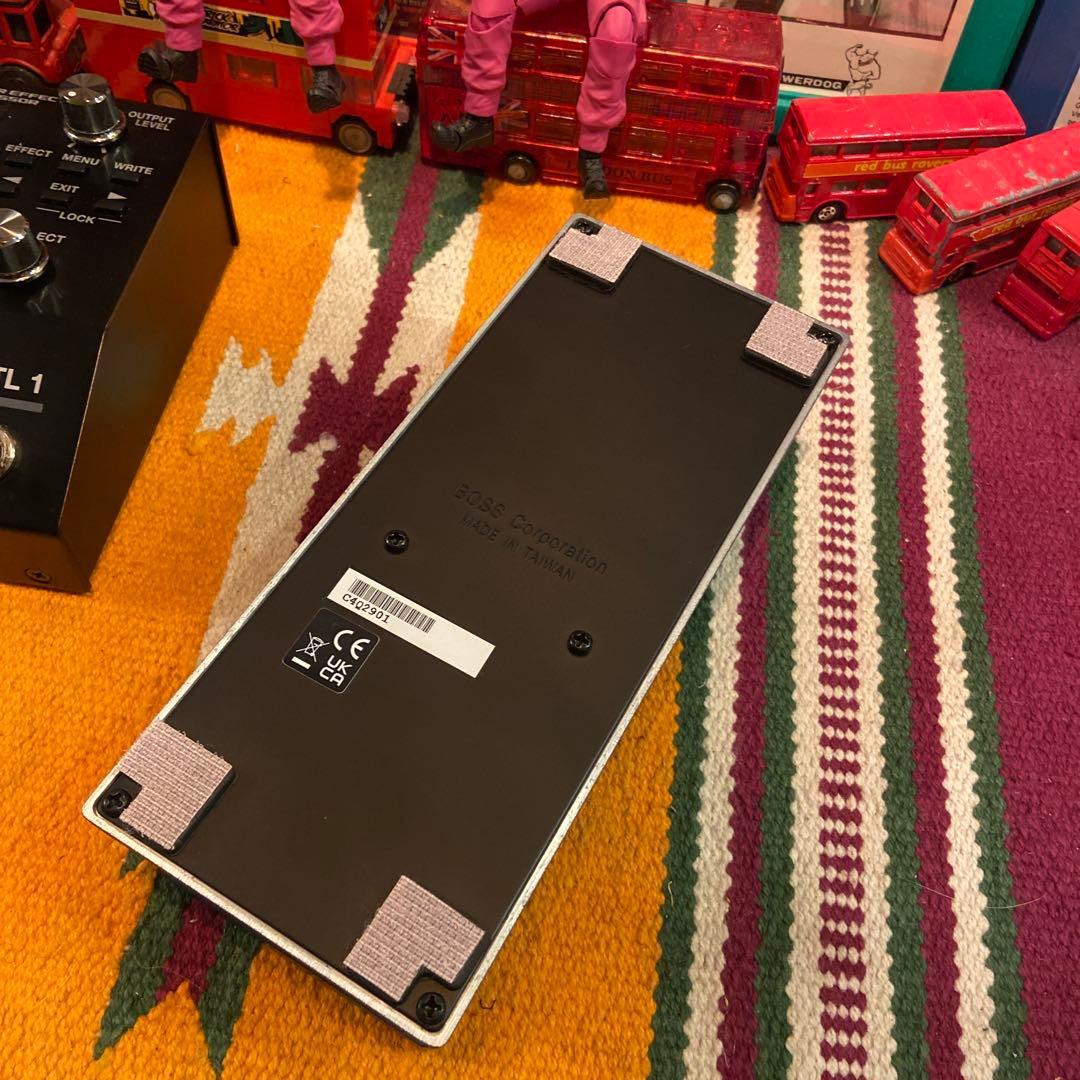 BOSS GT-1000 CORE FS-7 EV-30 TRSケーブル1m×2