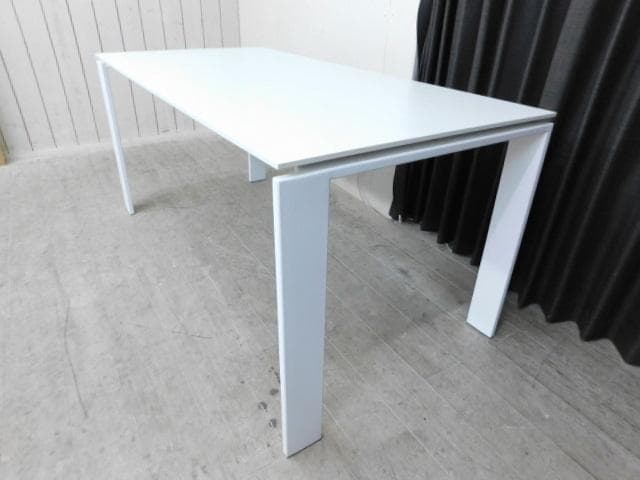 Kartell カルテル FOUR フォー 158 ブラック 26万 テーブル