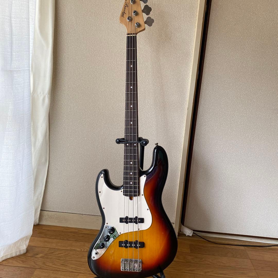 5/3迄！ベ-スギターバッカス 左利き　美品【送料込み価格】超お徳‼️スタンド付き