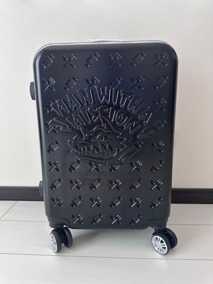 マンウィズ スーツケース