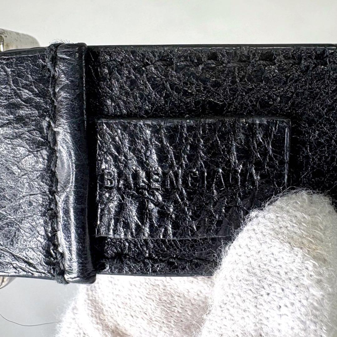 BALENCIAGA バレンシアガ ネックストラップ　ロゴ レザー