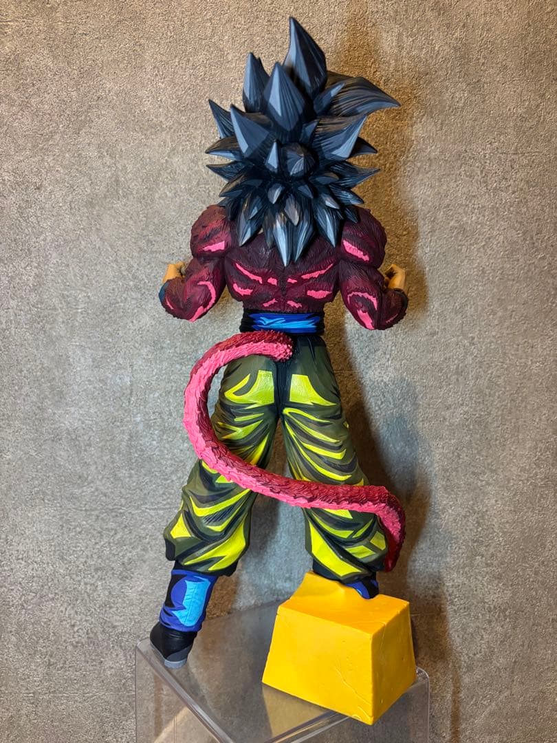 専用　ドラゴンボール　フィギュア　SMSP　超サイヤ人４　孫悟空　D 二次元