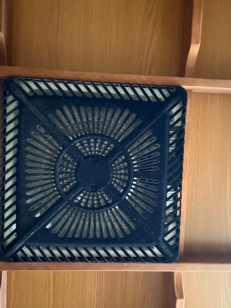 大幅値下げ!こたつ付きダイニングテーブル　回転椅子2セット