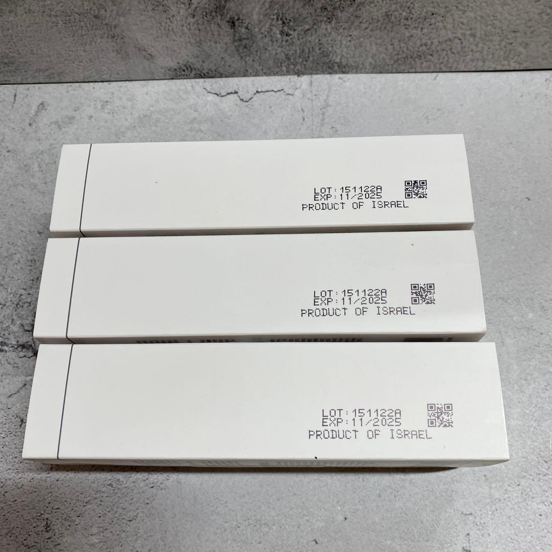 ♥*♥様 クリスティーナクイックパフォーマンス3本　アリューリングセラム1本