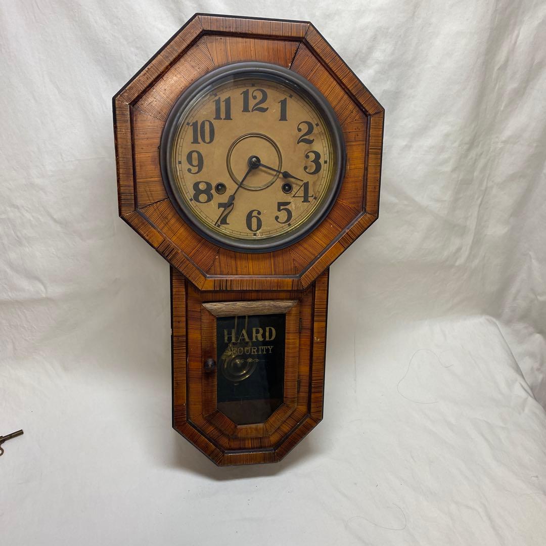 振り子時計　ゼンマイ式　掛け時計 アンティーク　古道具