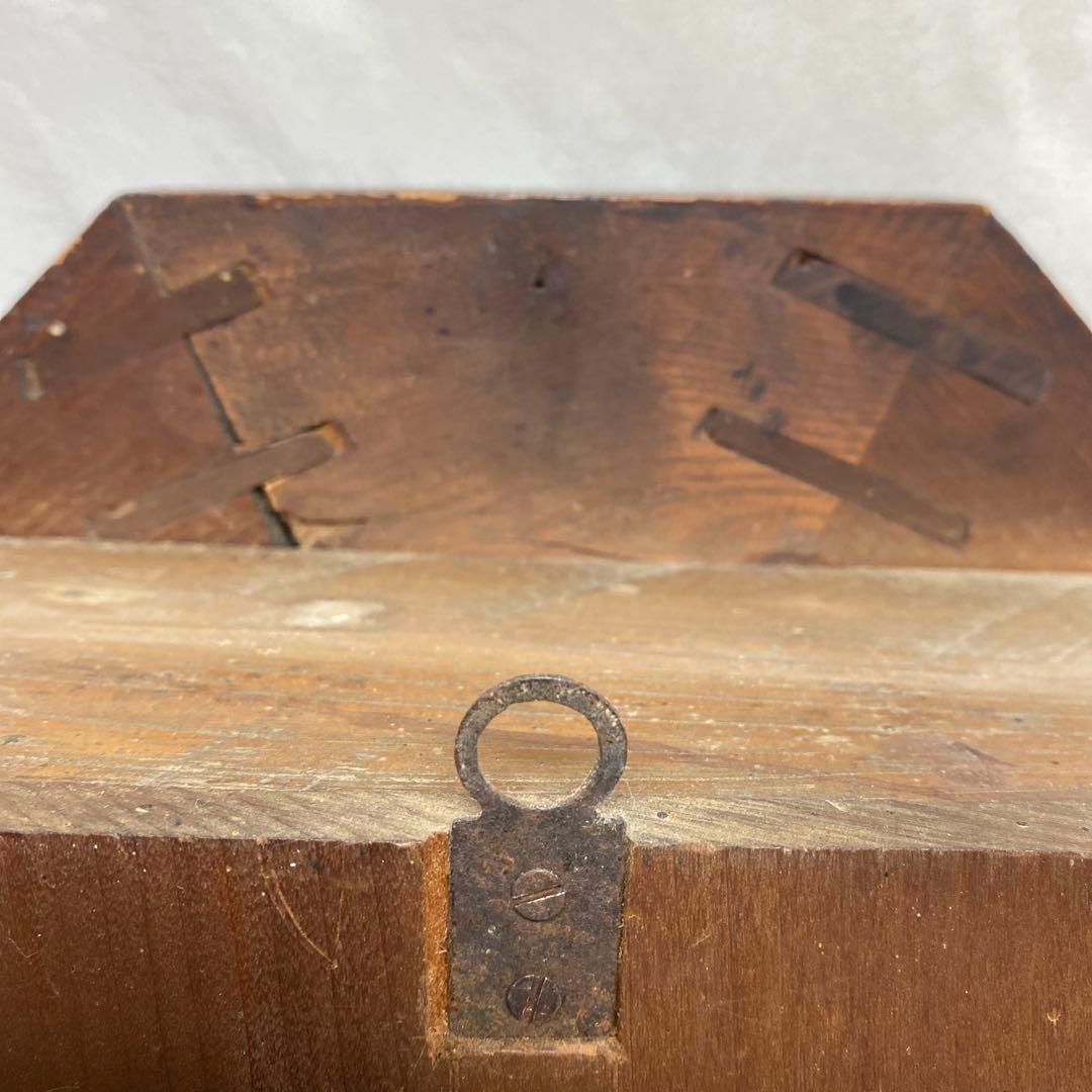 振り子時計　ゼンマイ式　掛け時計 アンティーク　古道具