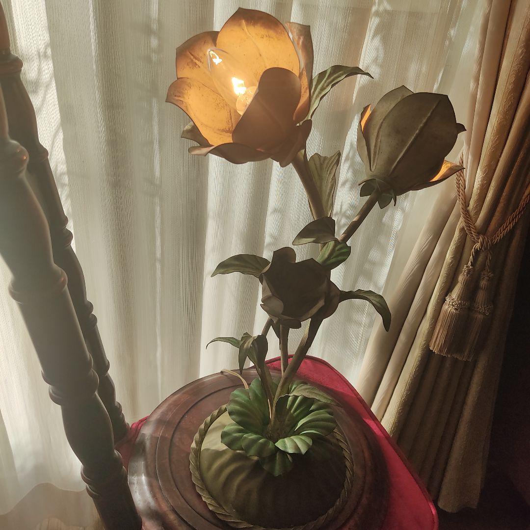 アンティーク　イタリア　フランス　アイアン　スタンドライト　ガーデニング　鉄