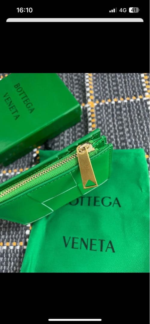 カセット: Bottega Veneta