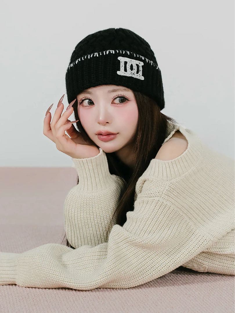 新品未開封タグ付き ダーリッチ DDロゴバスケットニットビーニー ブラック