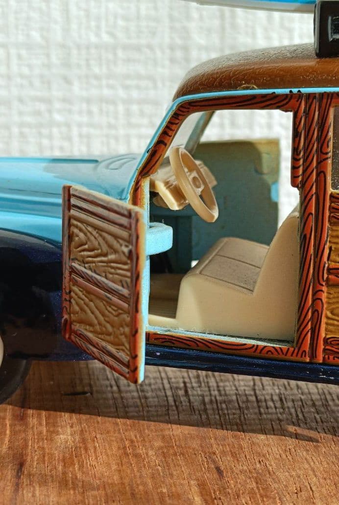 【美品】フォード　ウッディワゴン　約15cm　サーフボード　希少