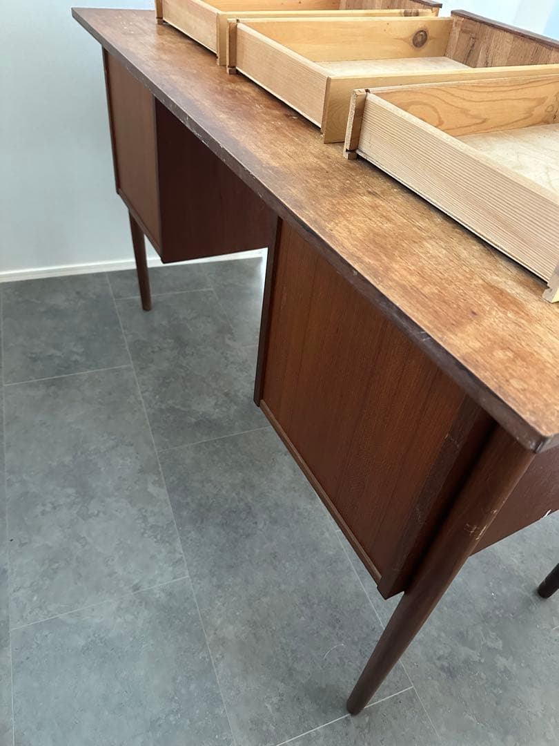 アンティークデスク　デンマーク　机