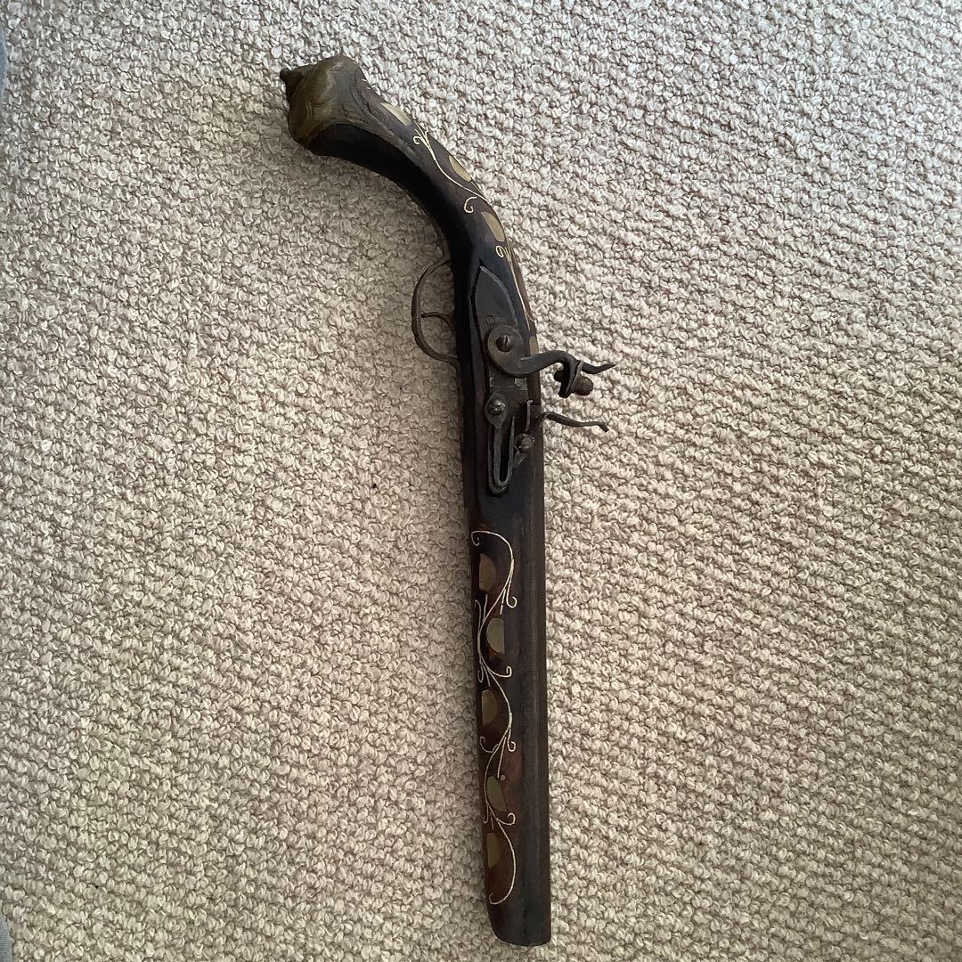 アンティーク 木製ピストル型工芸品