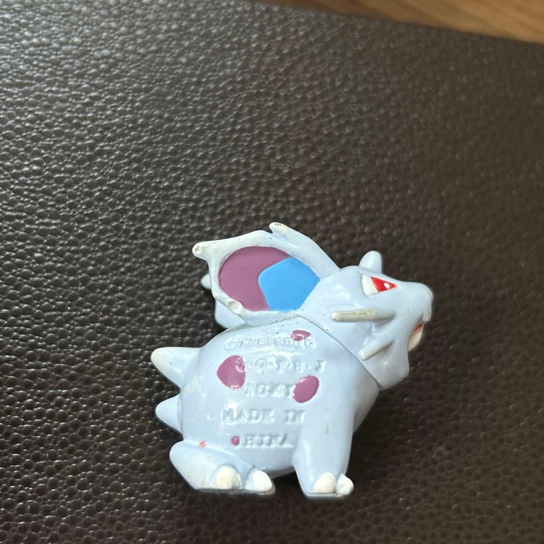 ポケモンモンコレ　ニドラン　ポケットモンスター　フィギュア任天堂レア