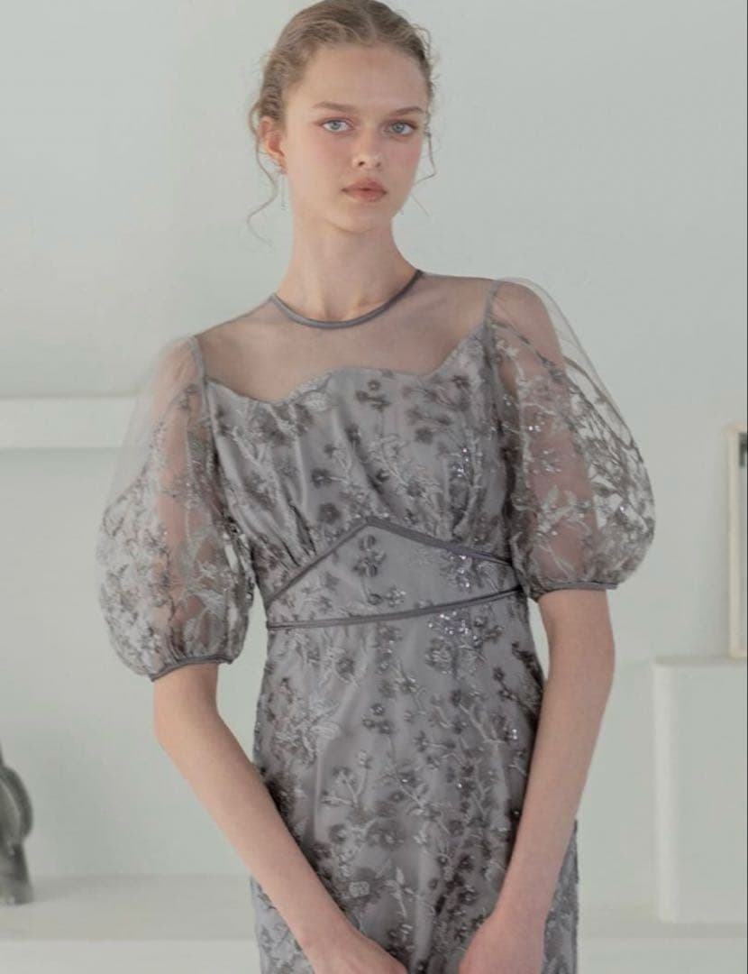 フラワーディテールパフスリーブIラインワンピースドレス結婚式二次会成人式デート