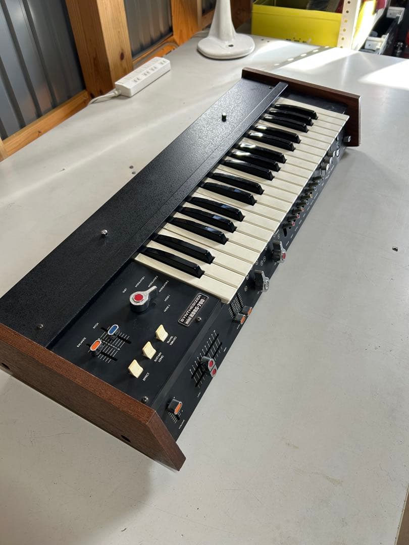 mini KORG-700S アナログシンセサイザー