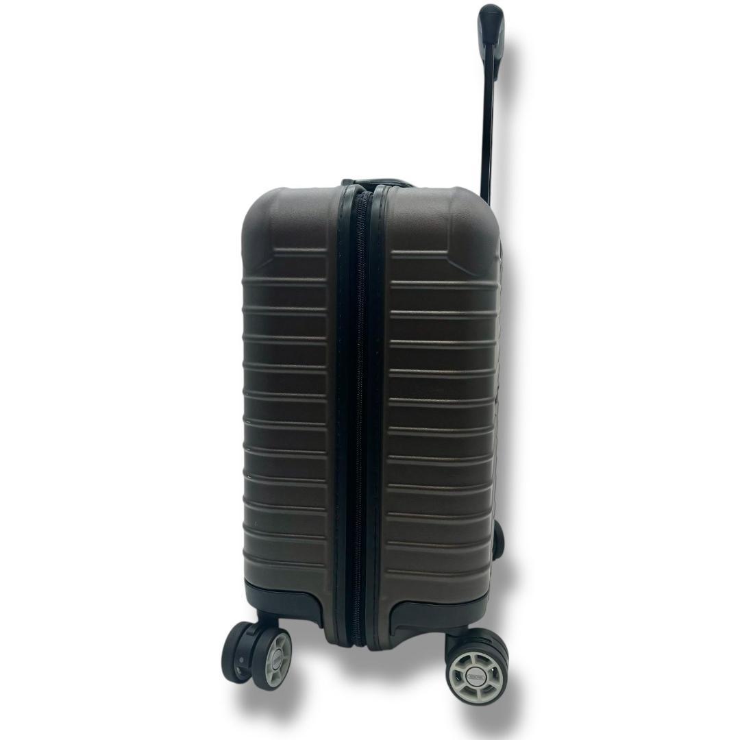 リモワ サルサ ビジネストロリー 4輪 810.40 機内持込可能 美品