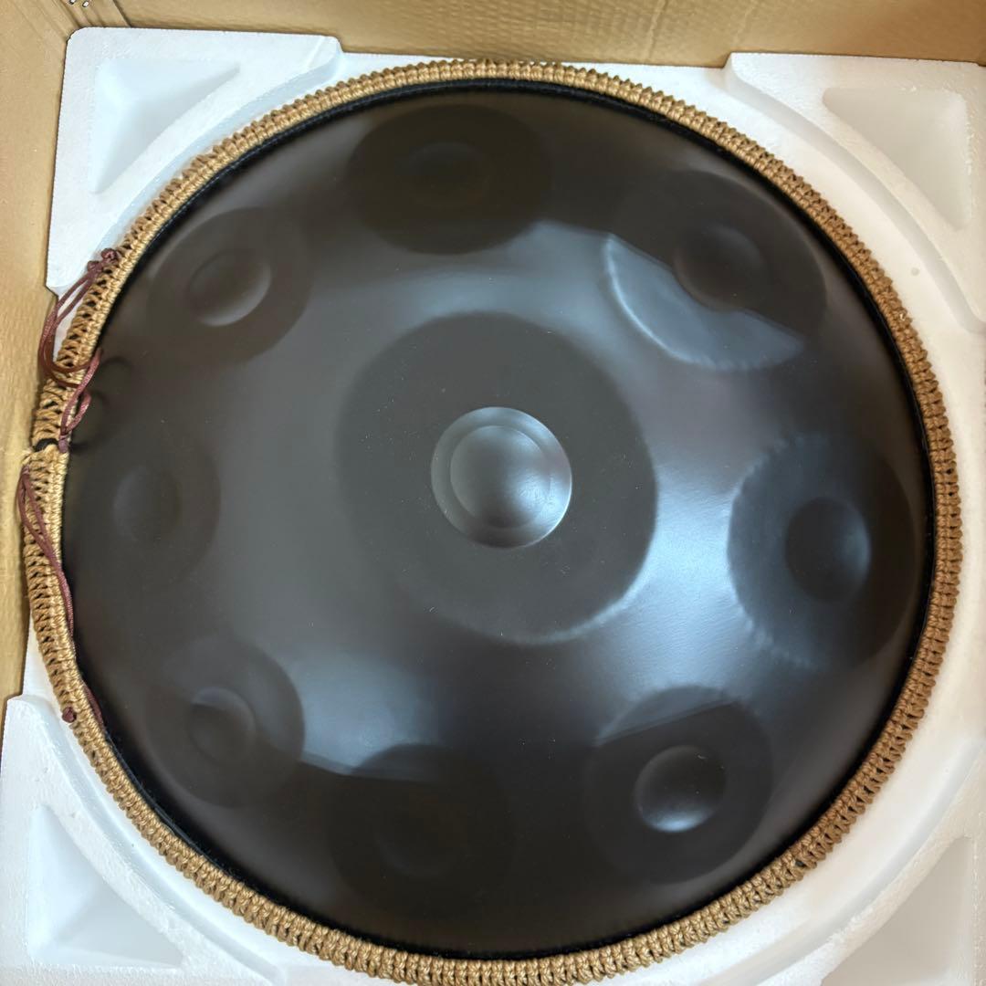 ハンドパン 9音 Dマイナー調 未使用 ケース付き　56cm 訳あり