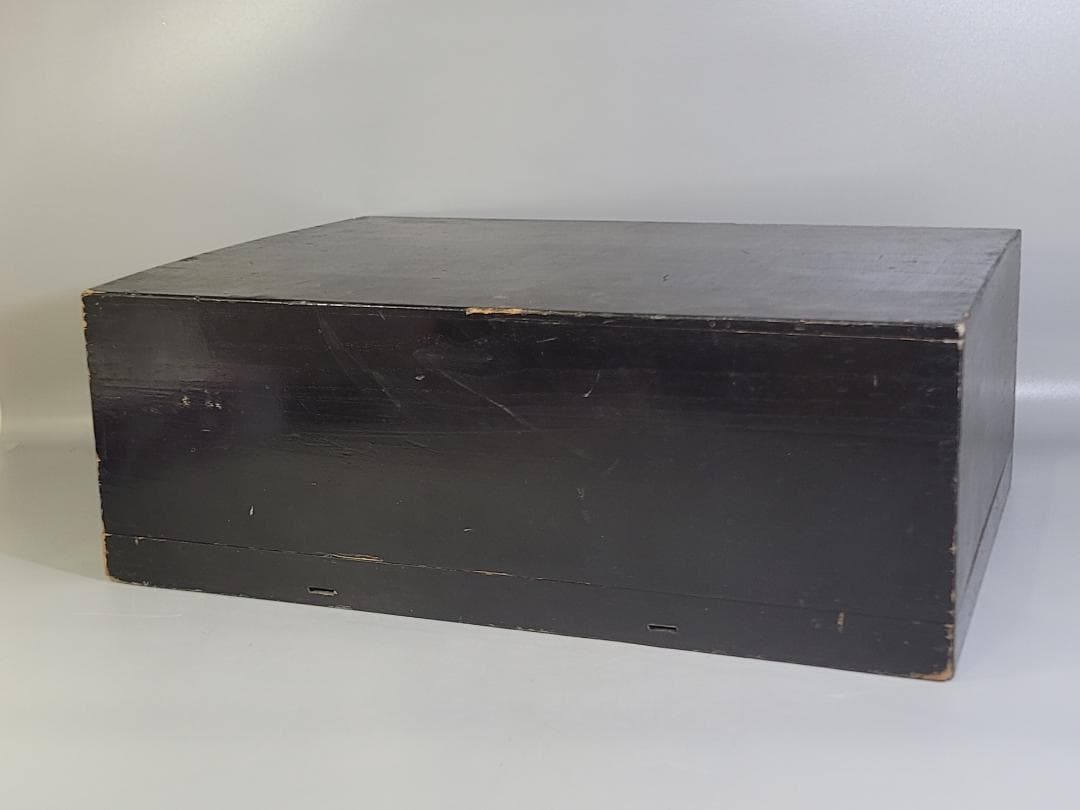 纏枝蓮花紋 蒔絵 四方 蓋物 古美術 DT326