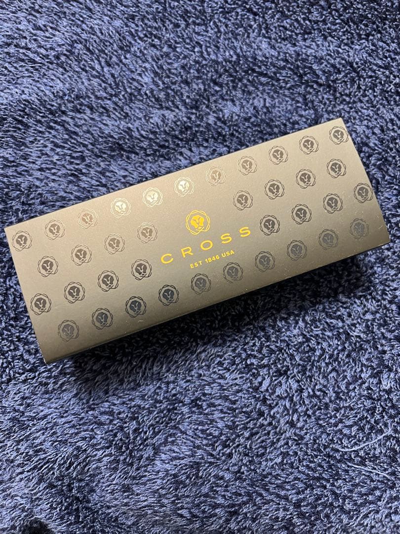 【非売品】 ラグジュアリーカード x CROSS 特別カスタマイズ　ボールペン