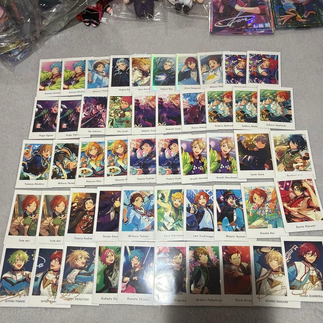 あんスタ グッズ まとめ売り 大量 190点 缶バッジ アクリルスタンド など