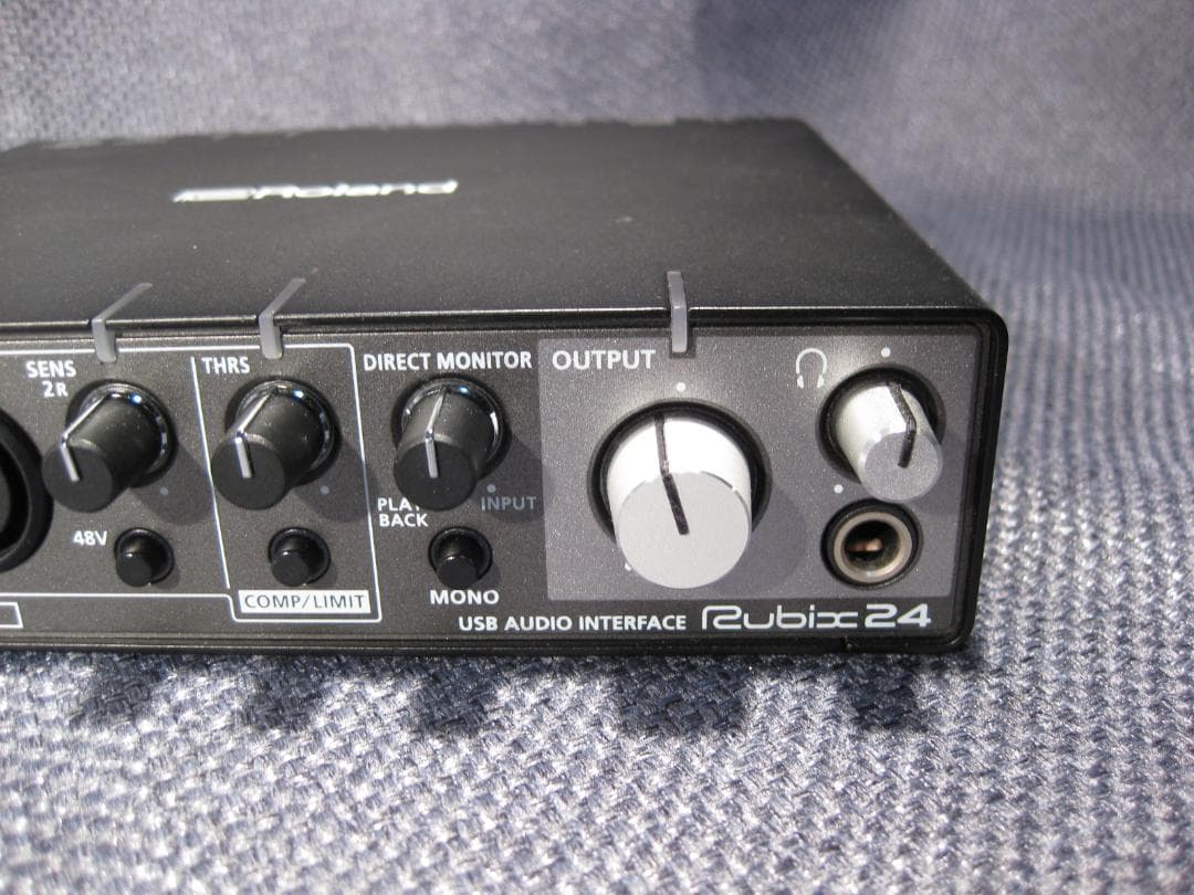 Roland USBオーディオ インターフェース Rubix24 DTM 動作品