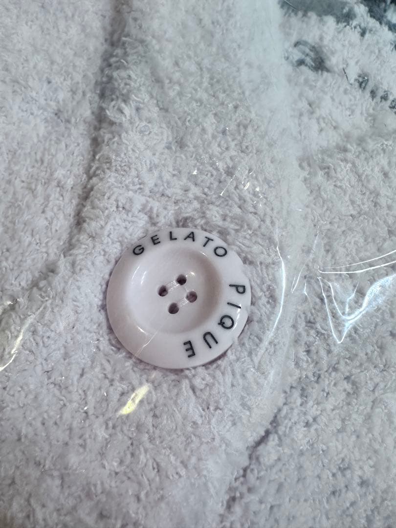 新品未開封GELATO PIQUE loves BTS CARDIGAN