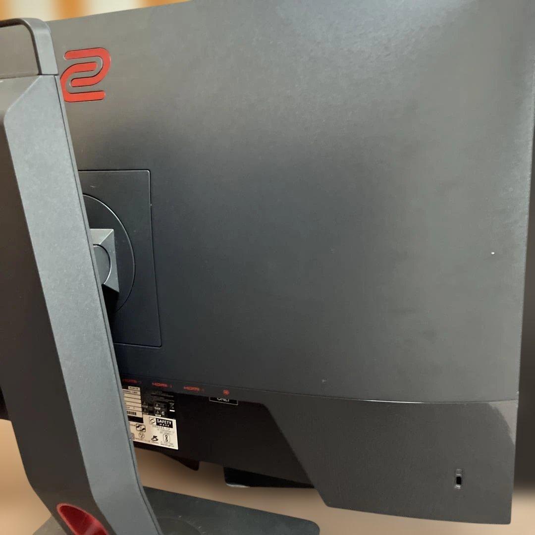 ディスプレイ・モニター本体 BenQ xl2411k