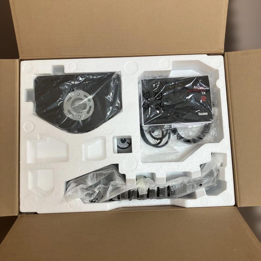 ディスプレイ・モニター本体 BenQ xl2411k