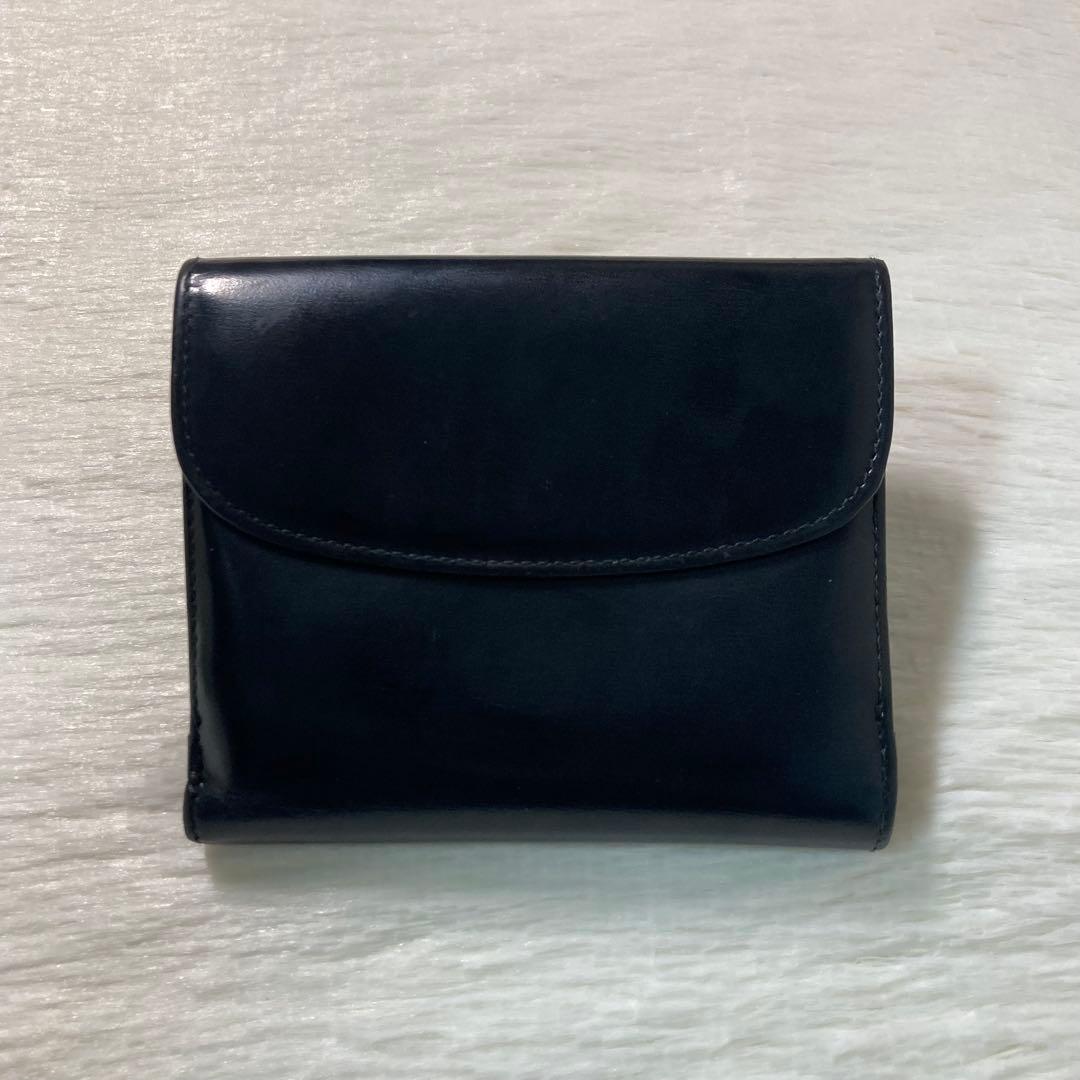 お買い得品　GUCCI グッチ　二つ折り　折り財布　折りたたみ　黒　赤　バイカラ