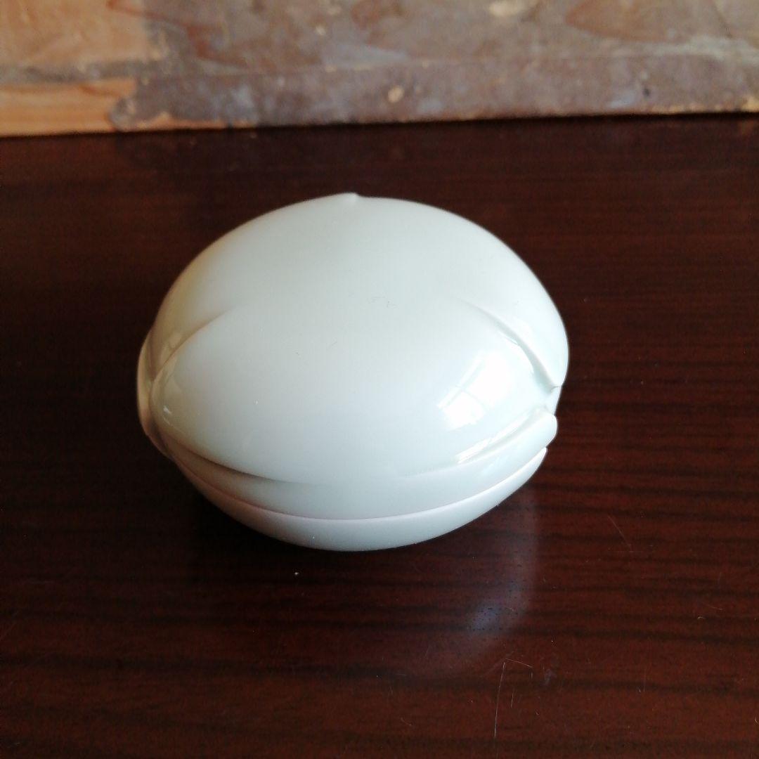 待田和宏　青白磁香合　8cm