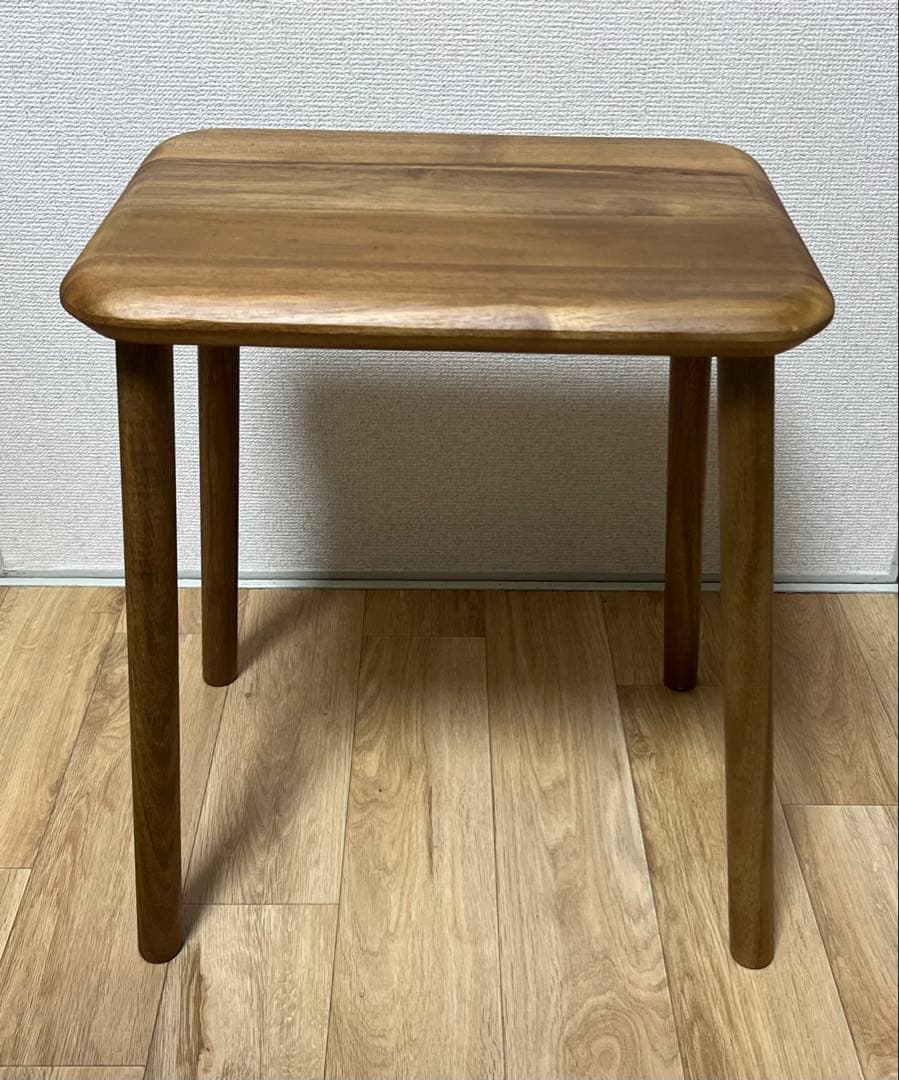 zara サイドテーブル