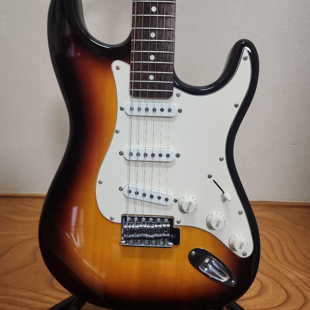 ストラトキャスタータイプ エレキギター