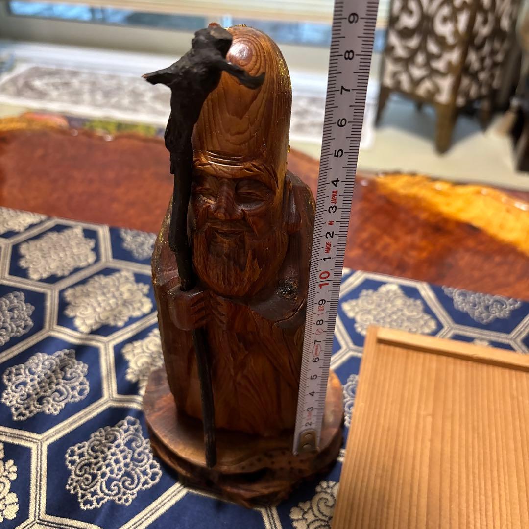 木製老人彫刻 杖付き 伝統的